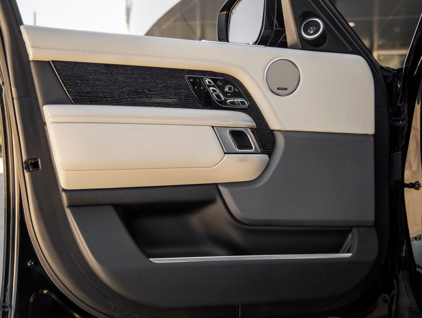 2020 Land Rover Range Rover Autobiography