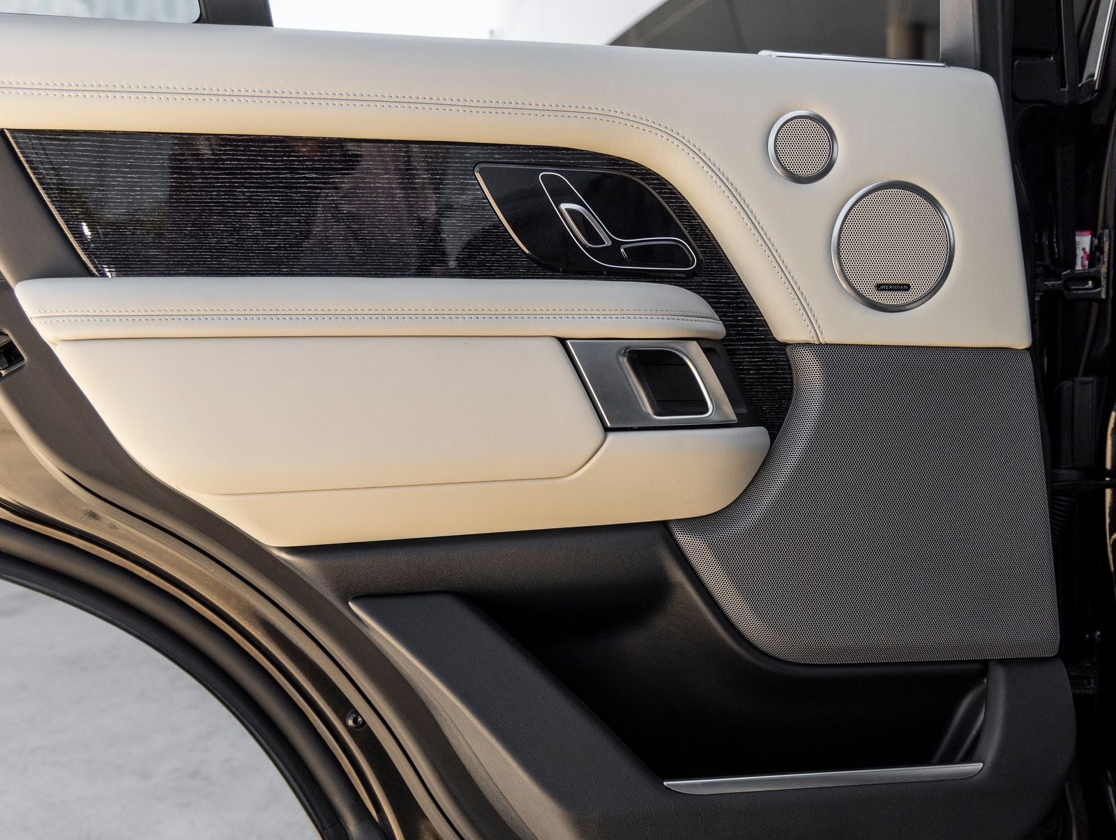 2020 Land Rover Range Rover Autobiography