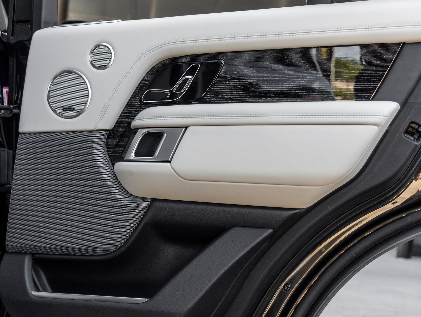 2020 Land Rover Range Rover Autobiography