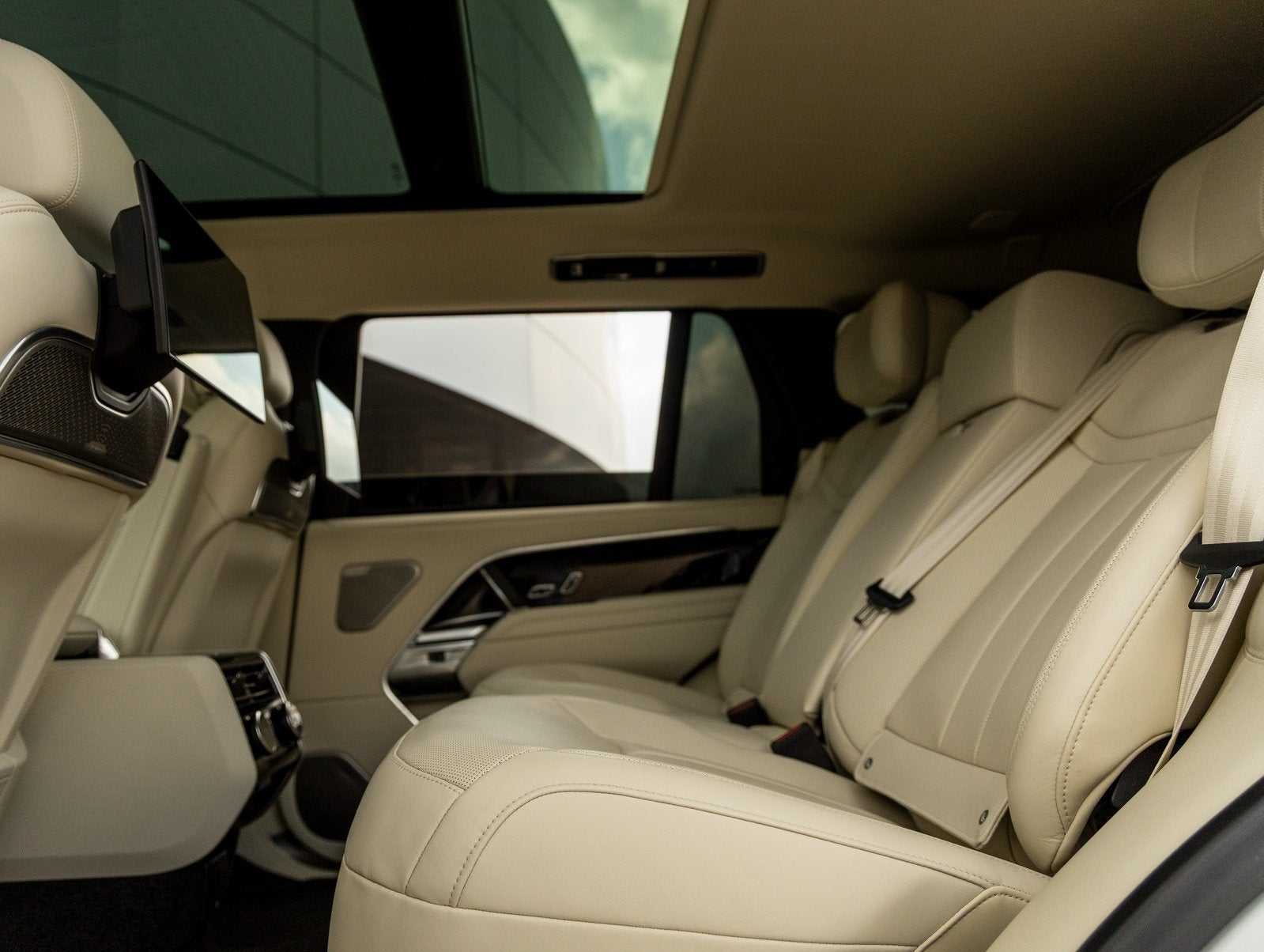 2025 Land Rover Range Rover Autobiography