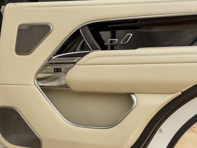 2025 Land Rover Range Rover Autobiography