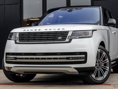 2023 Land Rover Range Rover SE