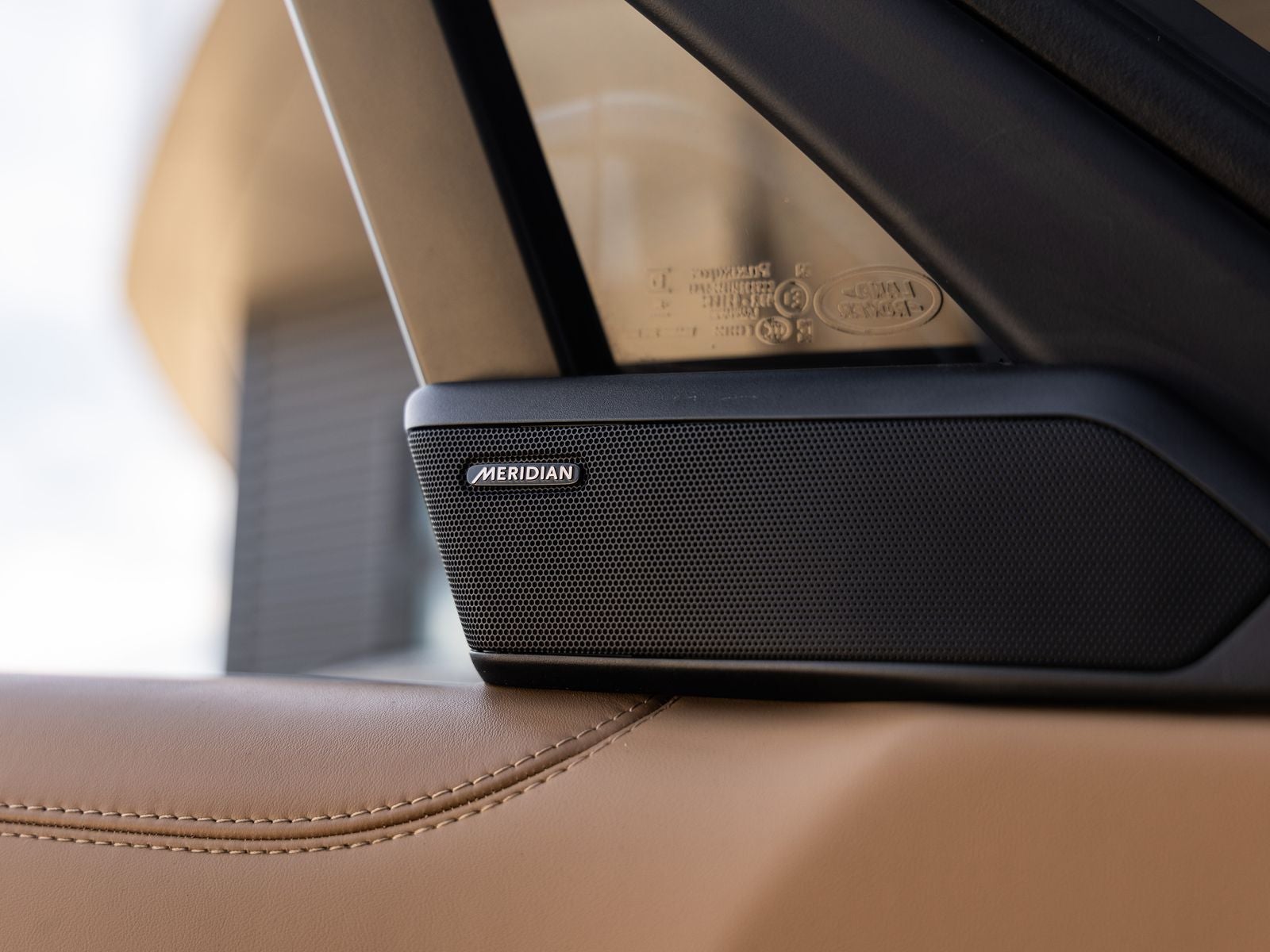 2023 Land Rover Range Rover SE LWB