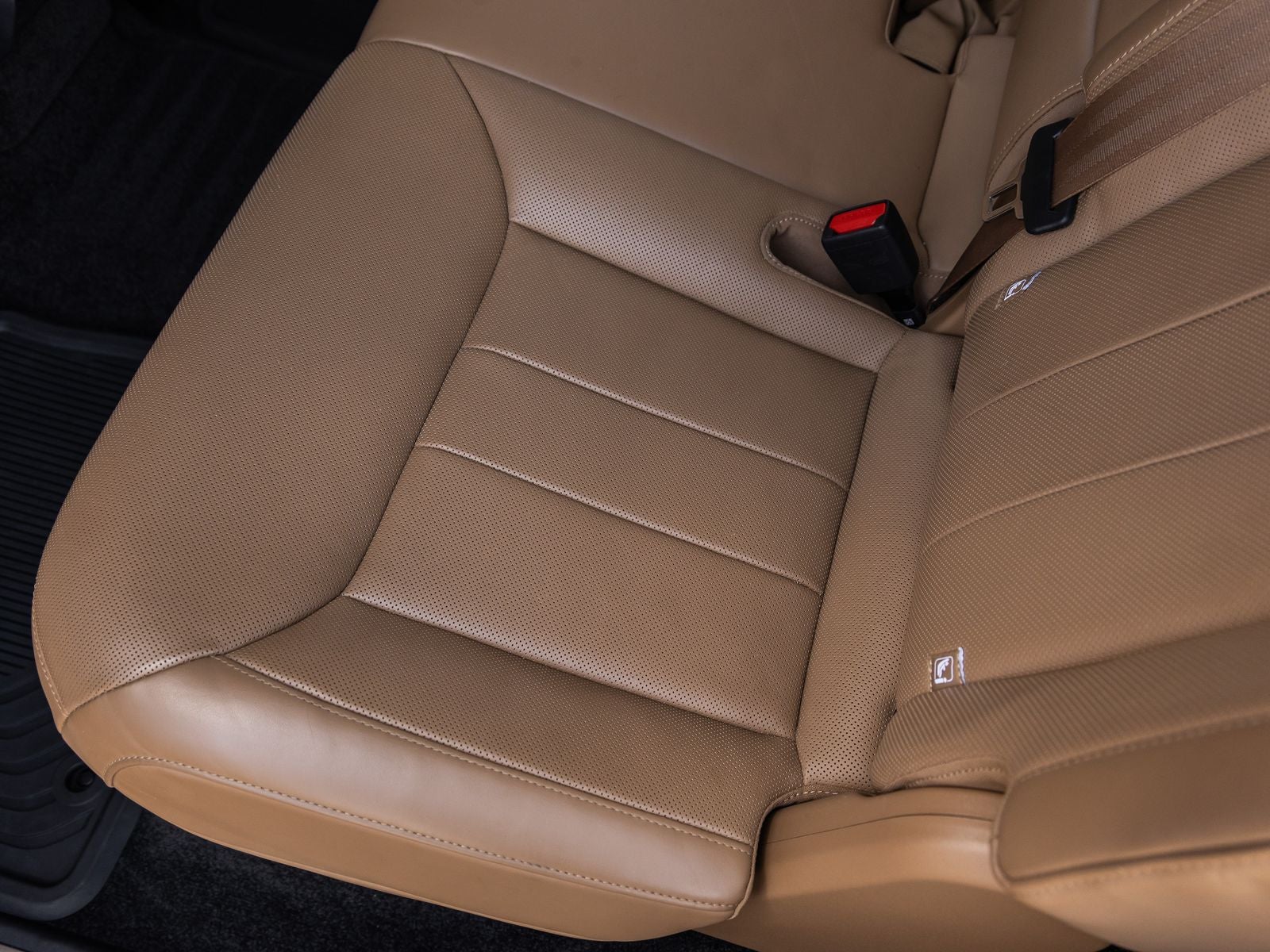 2023 Land Rover Range Rover SE LWB