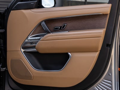 2023 Land Rover Range Rover SE LWB