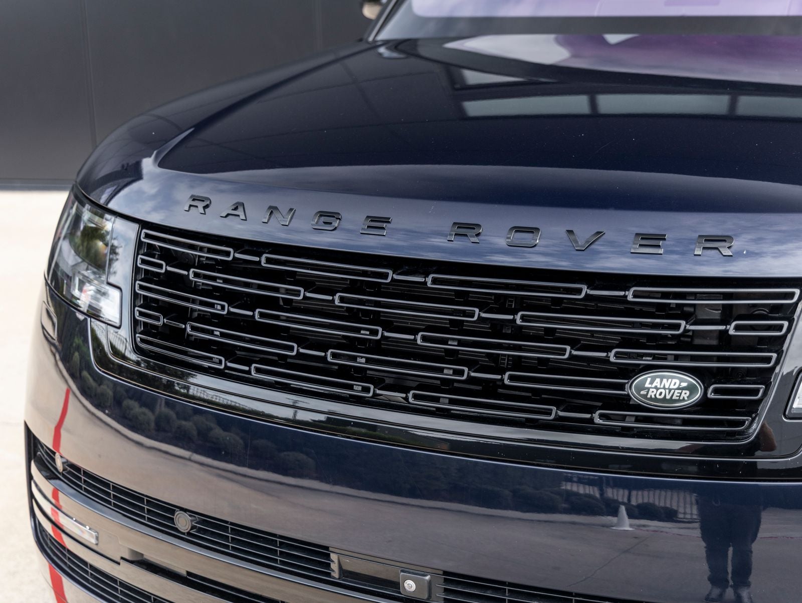 2023 Land Rover Range Rover SE LWB