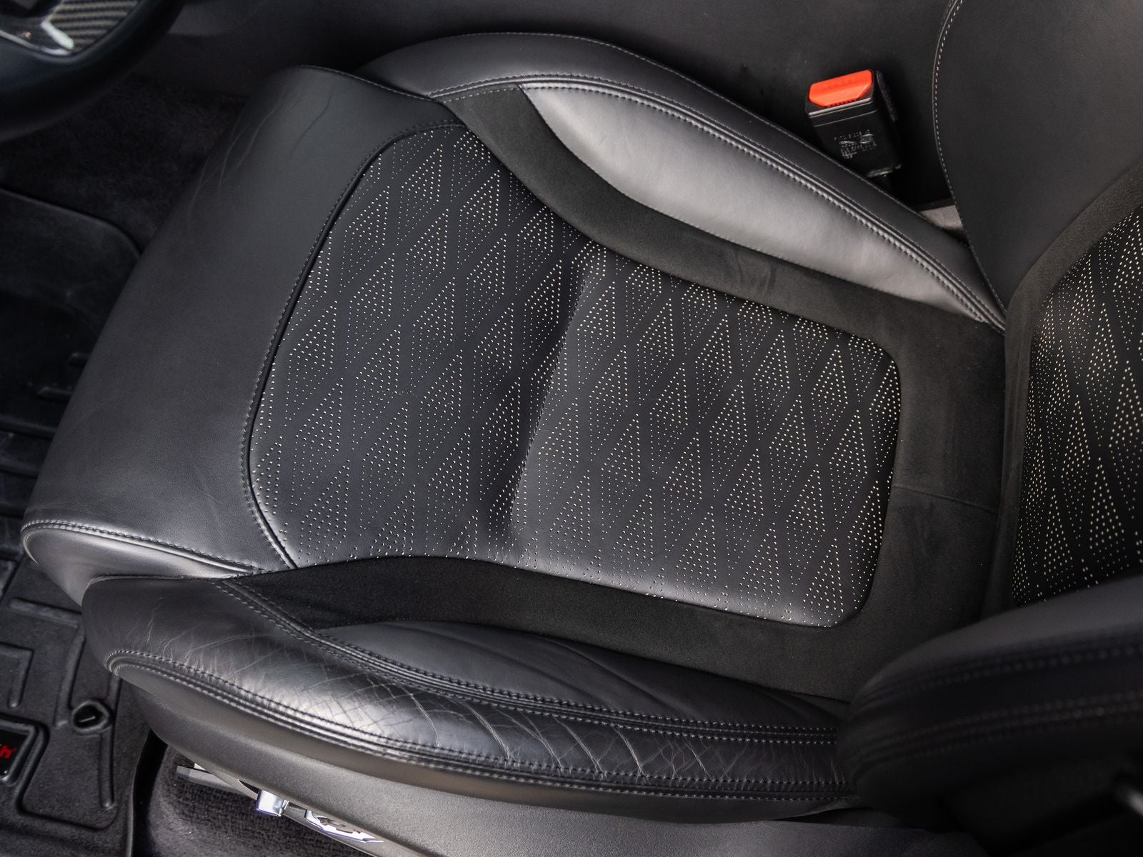 2021 Land Rover Range Rover Sport SVR