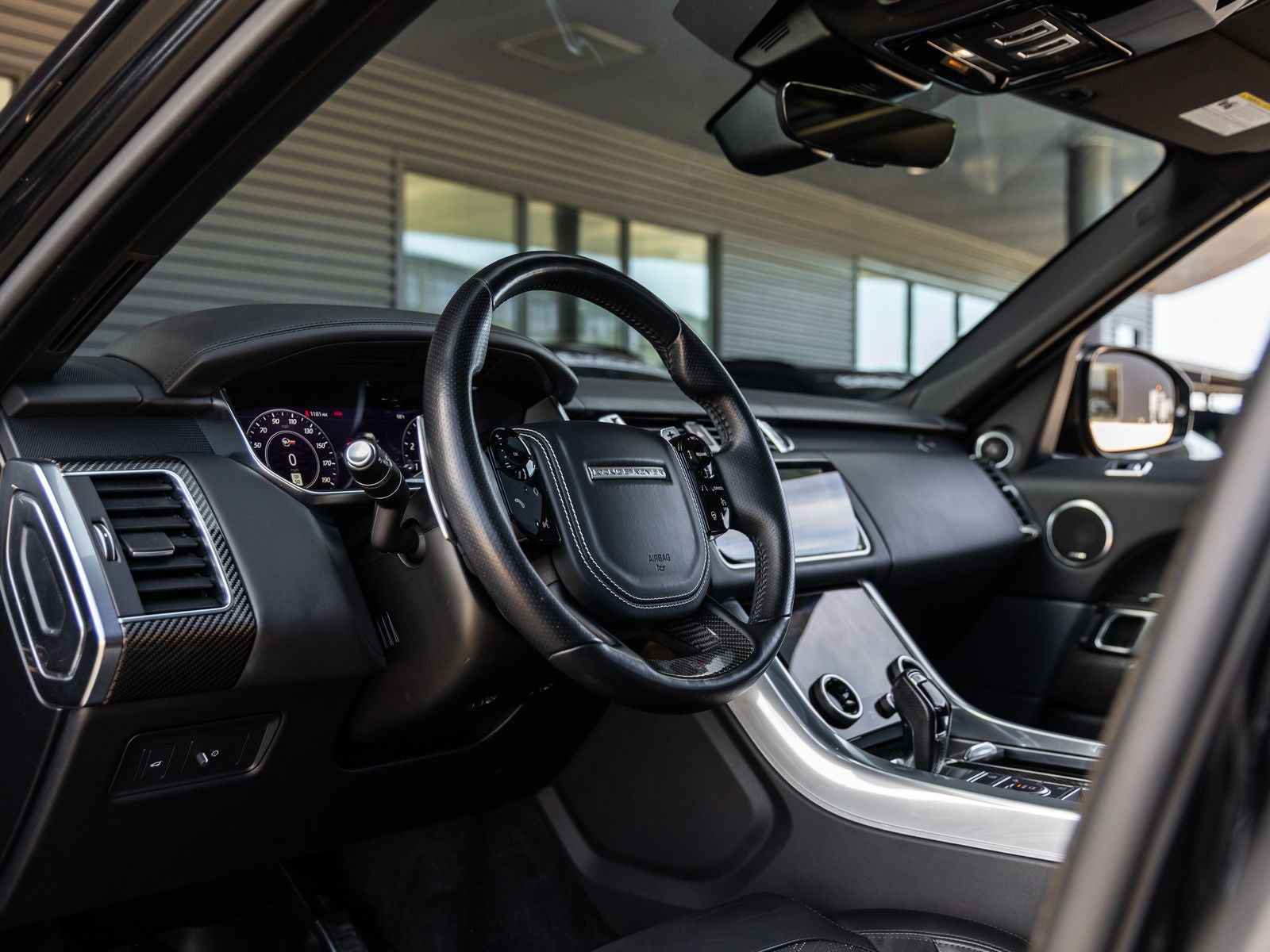 2021 Land Rover Range Rover Sport SVR