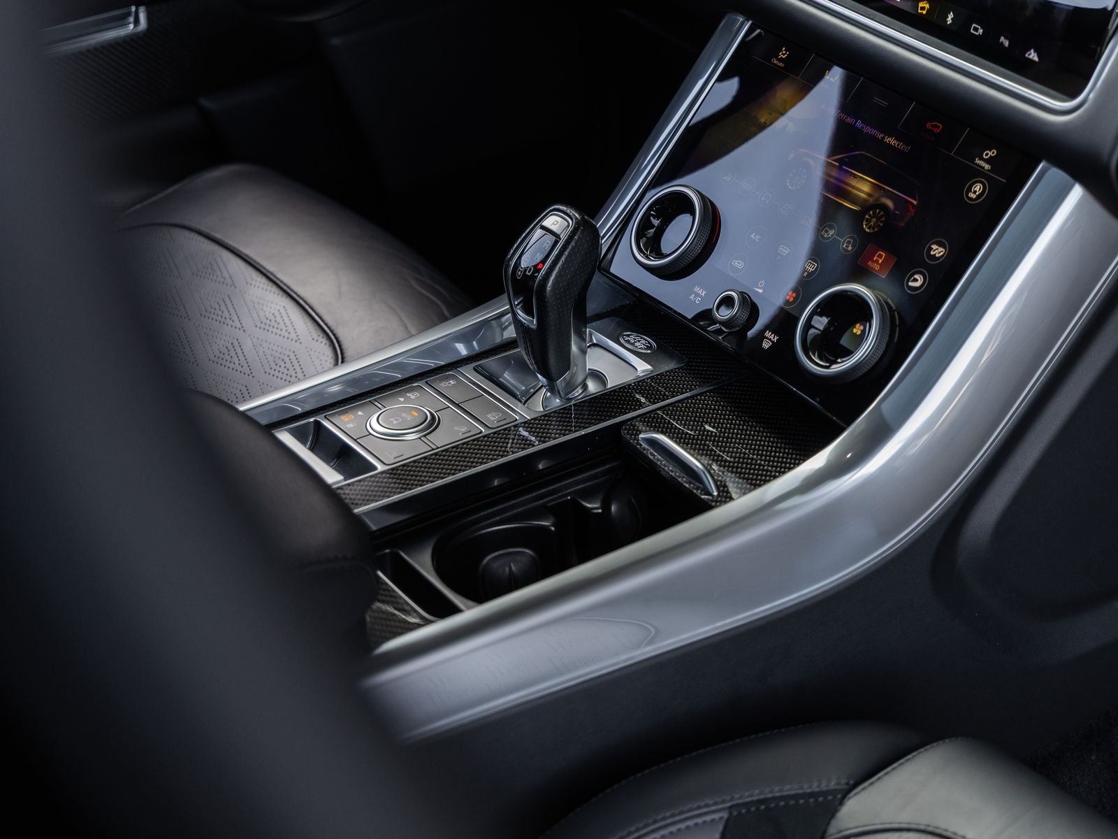 2021 Land Rover Range Rover Sport SVR