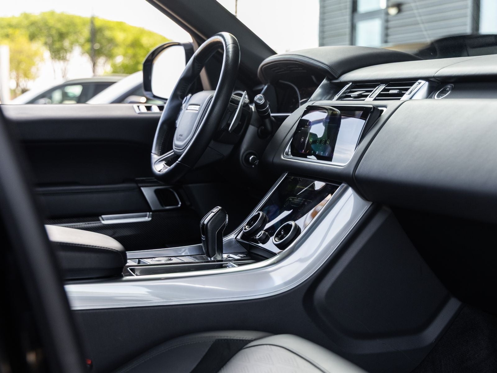 2021 Land Rover Range Rover Sport SVR