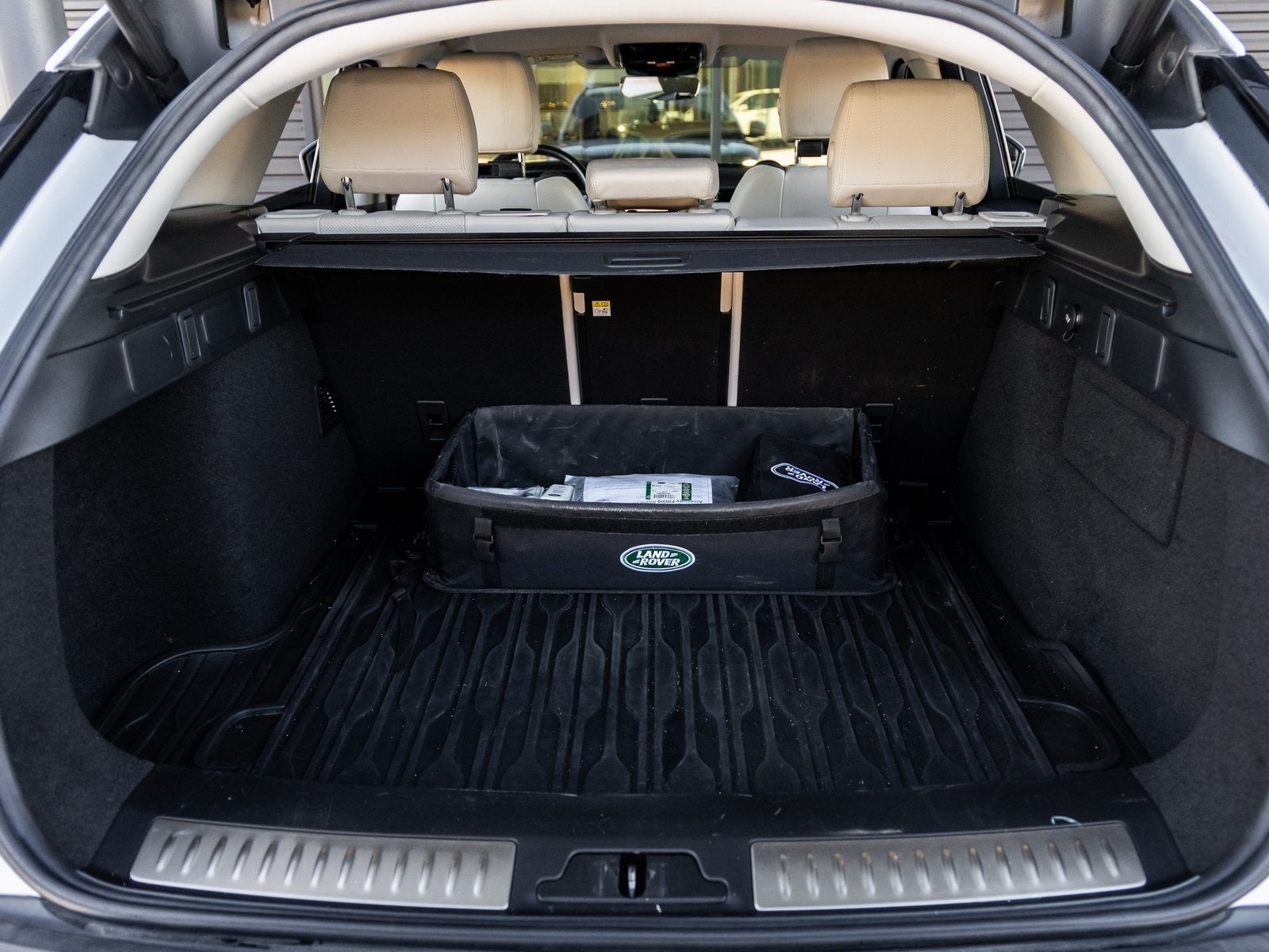 2019 Land Rover Range Rover Velar D180 S