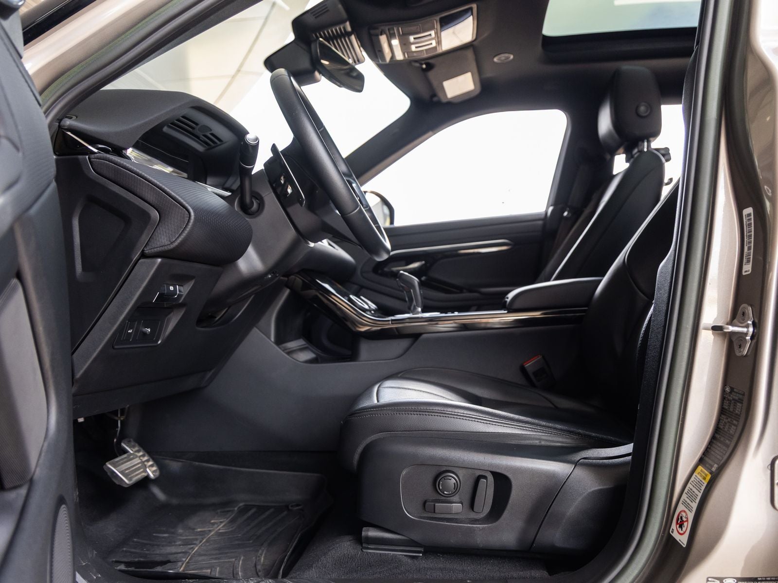 2023 Land Rover Range Rover Evoque Dynamic