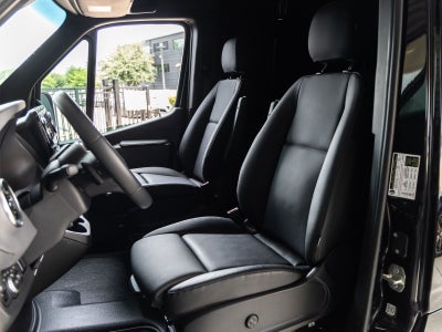 2024 Mercedes-Benz Sprinter 2500 4MATIC®