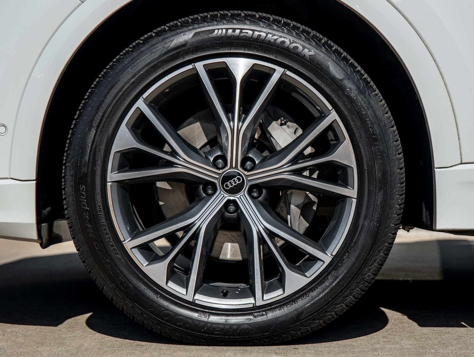 2021 Audi Q8 55 Premium quattro