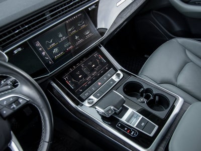 2021 Audi Q8 55 Premium quattro