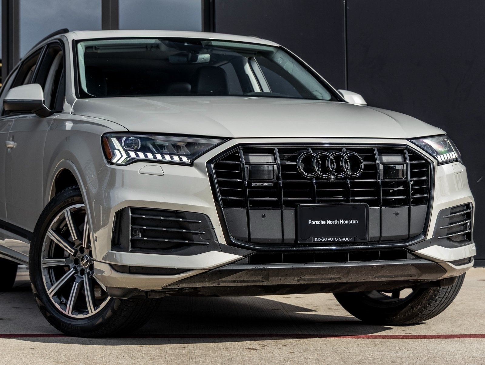 2023 Audi Q7 45 Premium Plus quattro