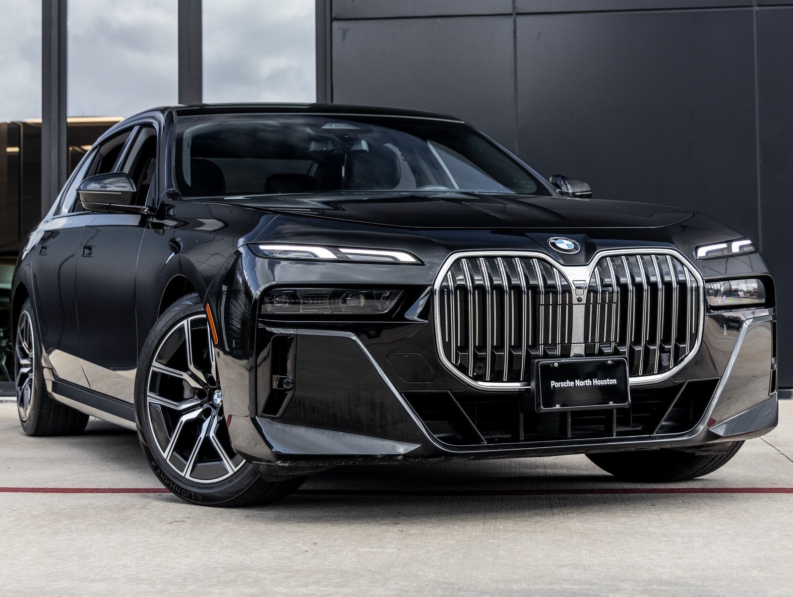 2024 BMW 7 Series 740i