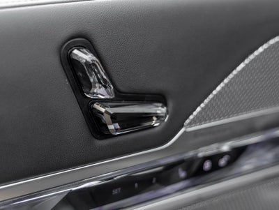 2024 BMW 7 Series 740i