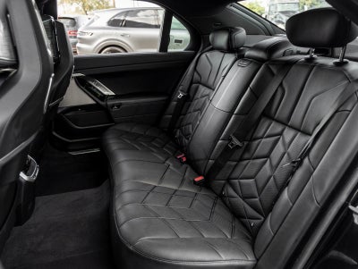 2024 BMW 7 Series 740i