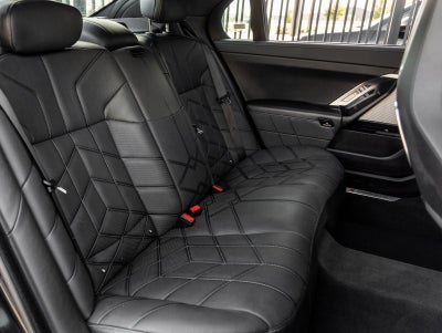 2024 BMW 7 Series 740i