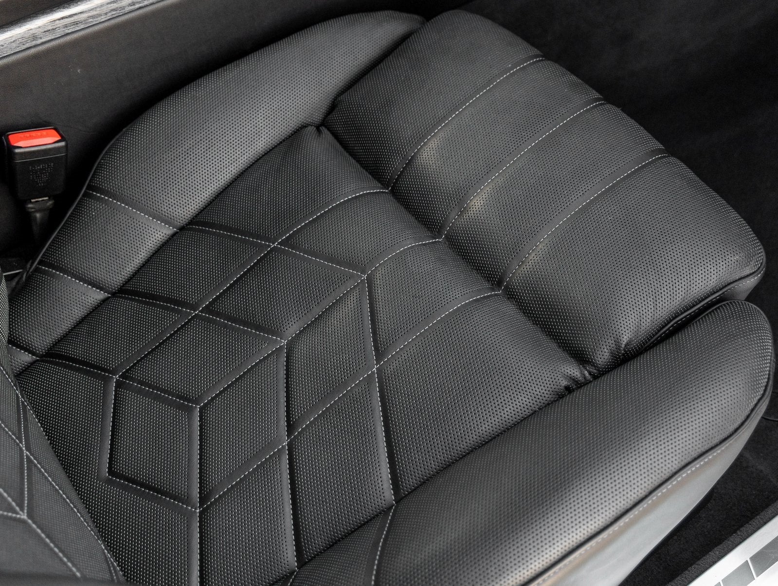 2024 BMW 7 Series 740i