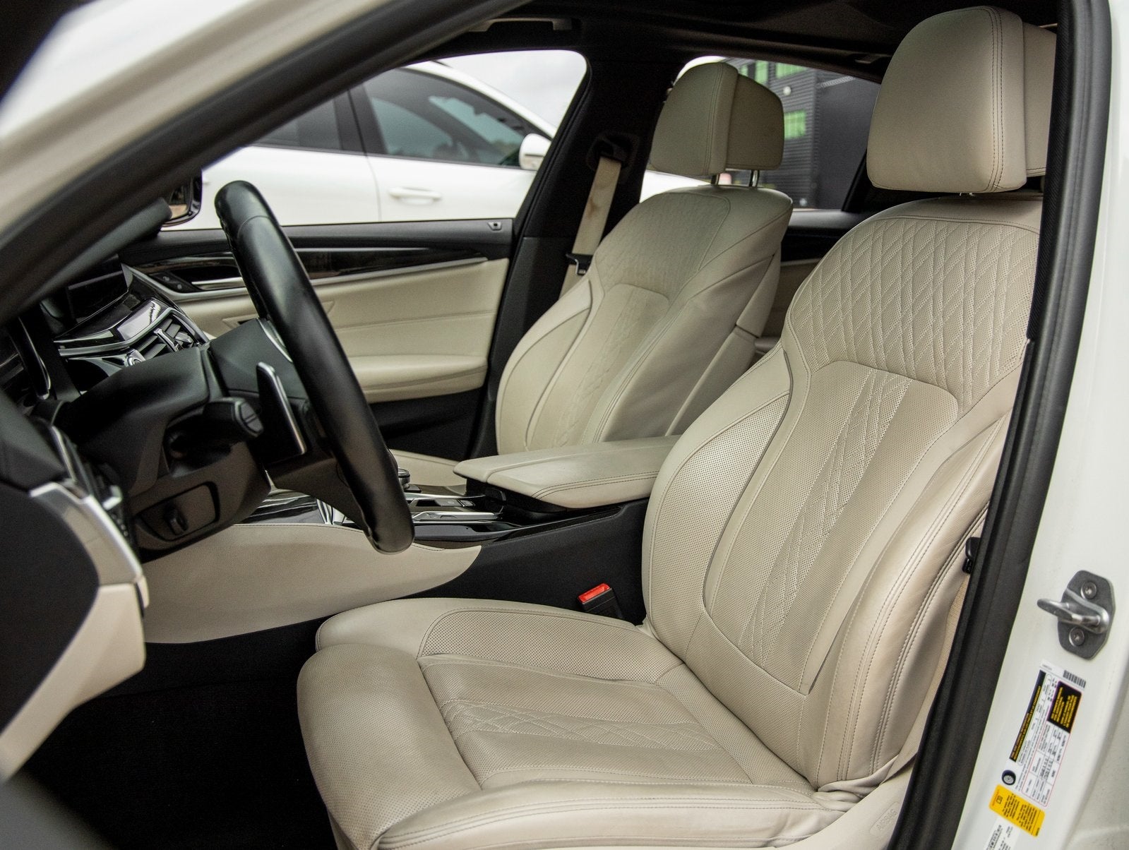 2018 BMW 5 Series 530i