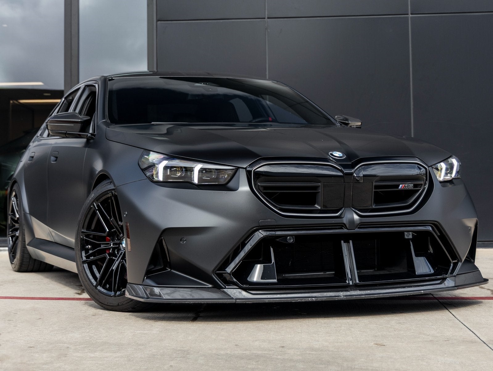 2025 BMW M5 Base