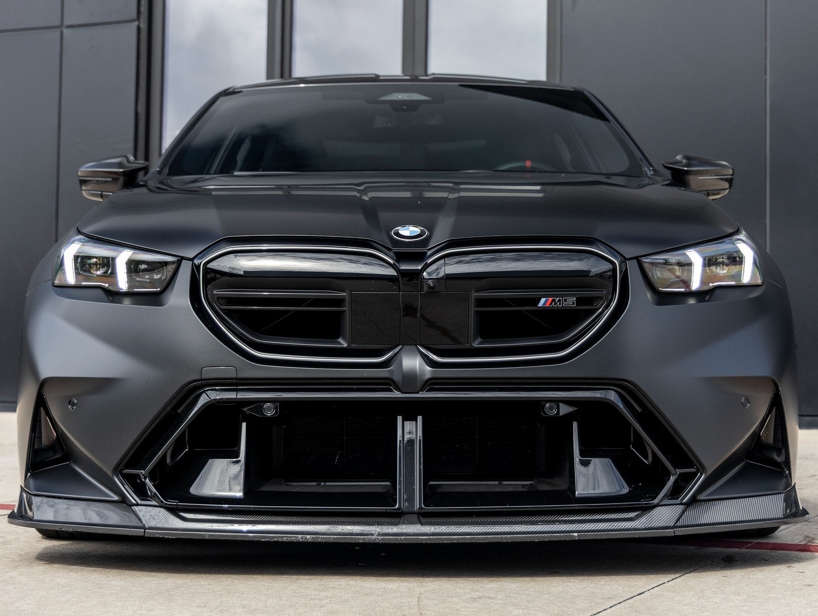 2025 BMW M5 Base
