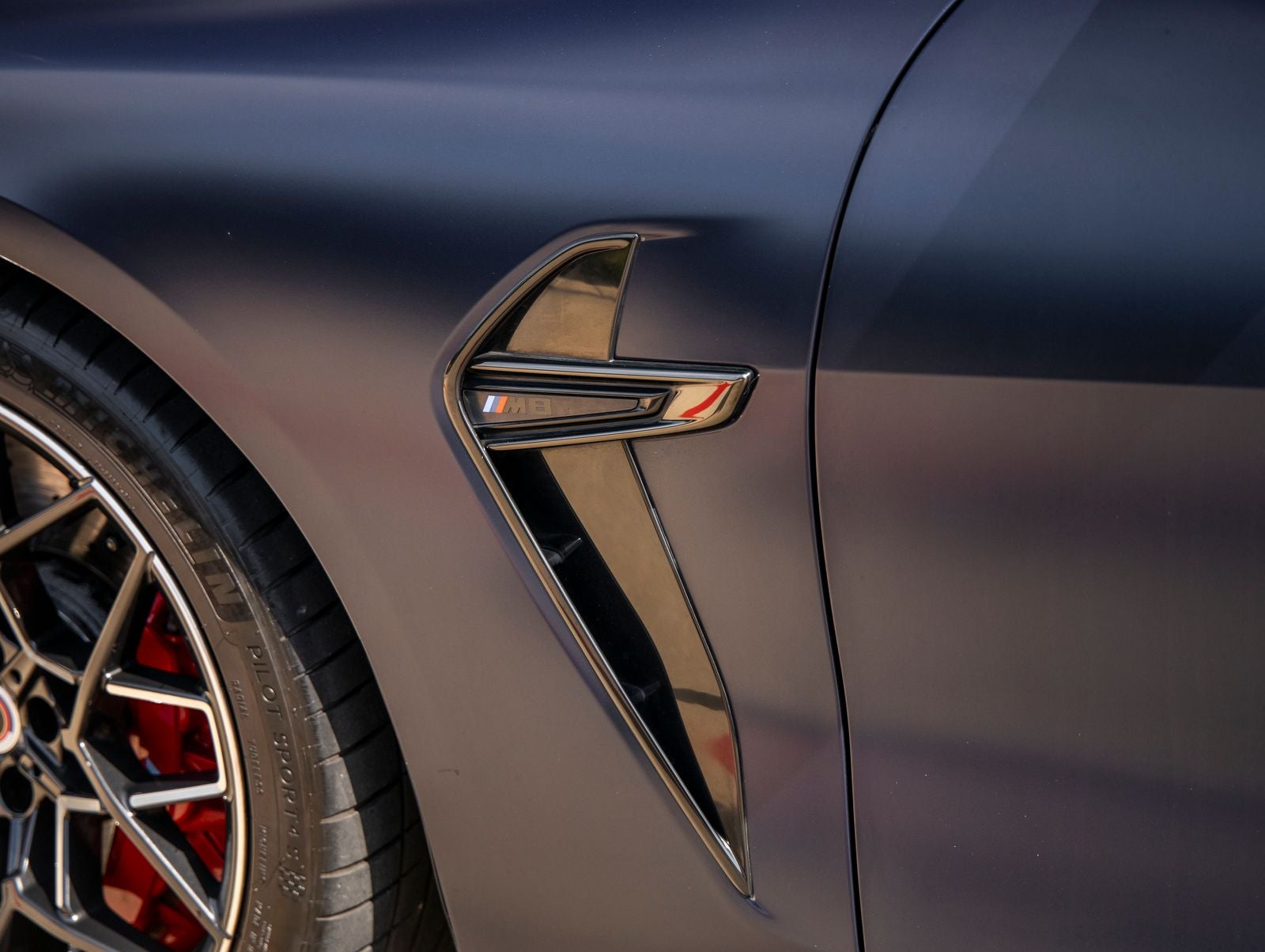 2023 BMW M8 Competition