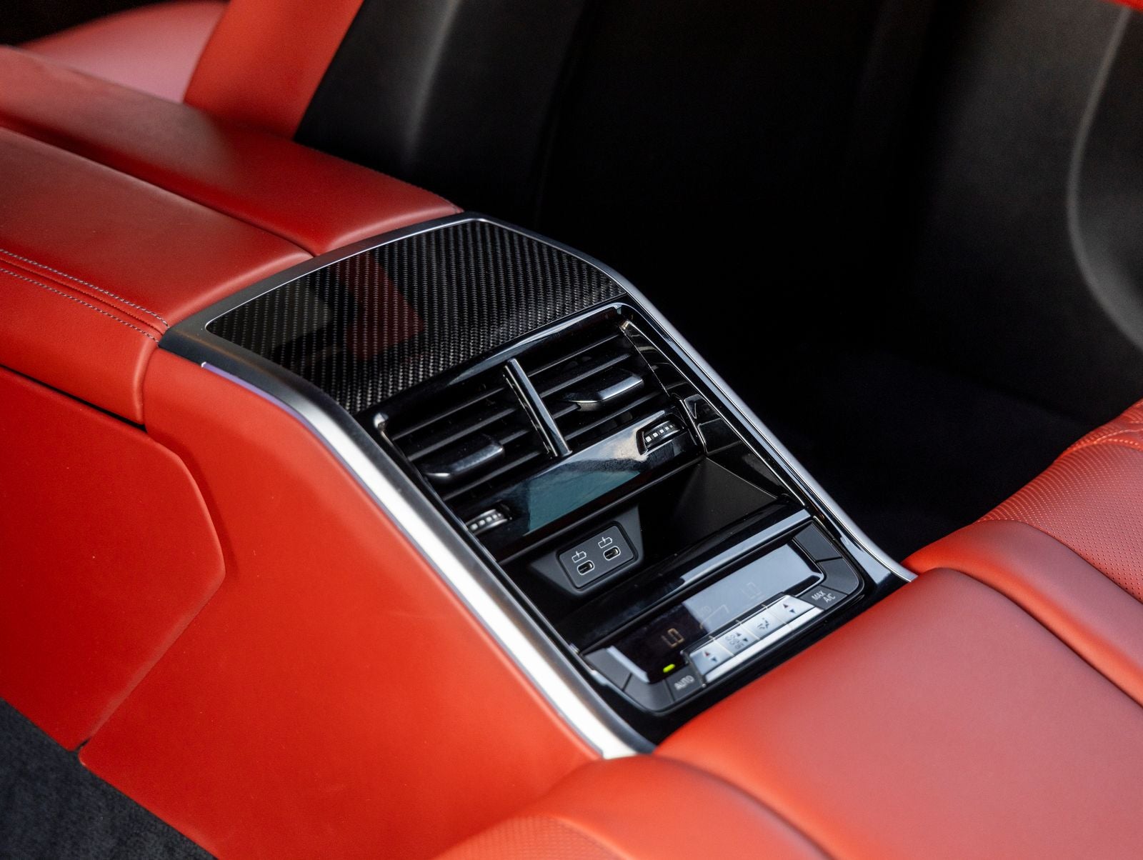 2023 BMW M8 Competition