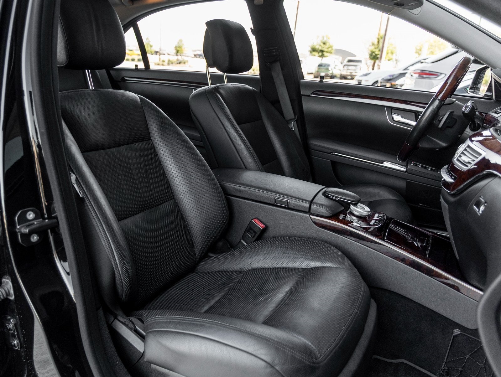 2011 Mercedes-Benz S-Class S 550