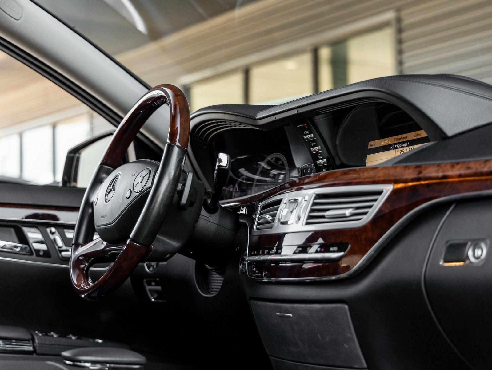 2011 Mercedes-Benz S-Class S 550