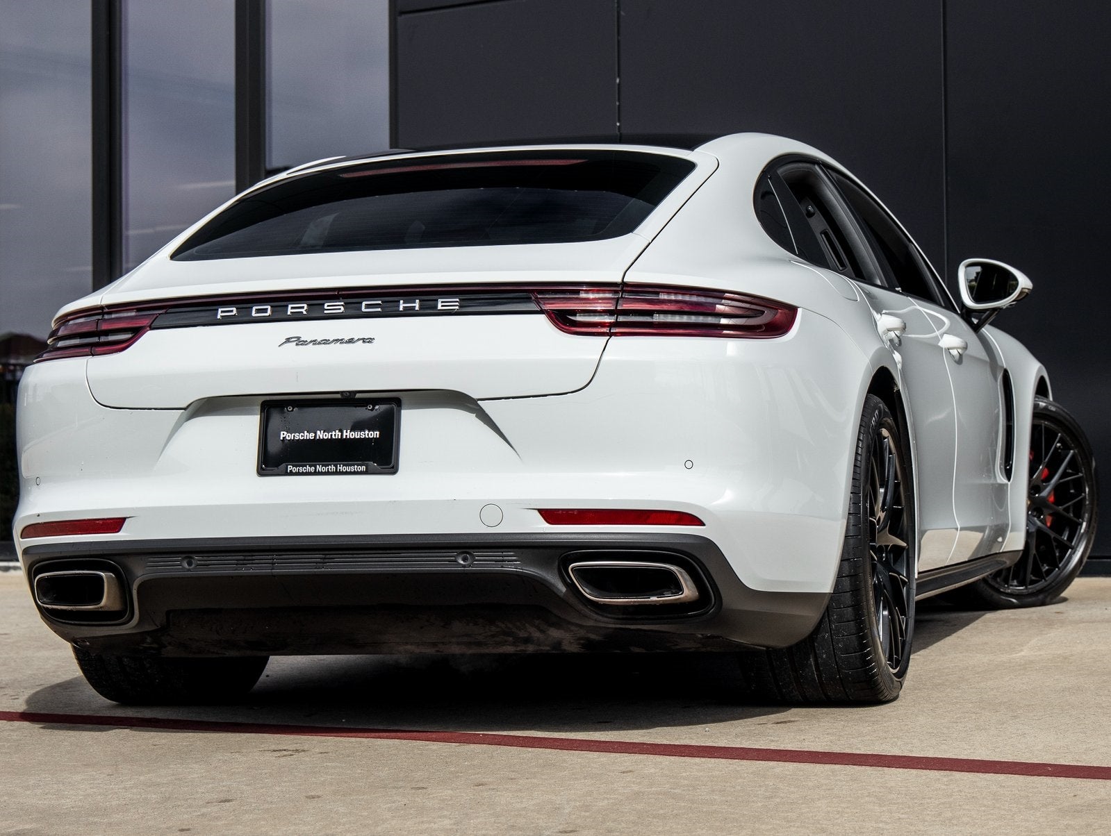 2020 Porsche Panamera Panamera