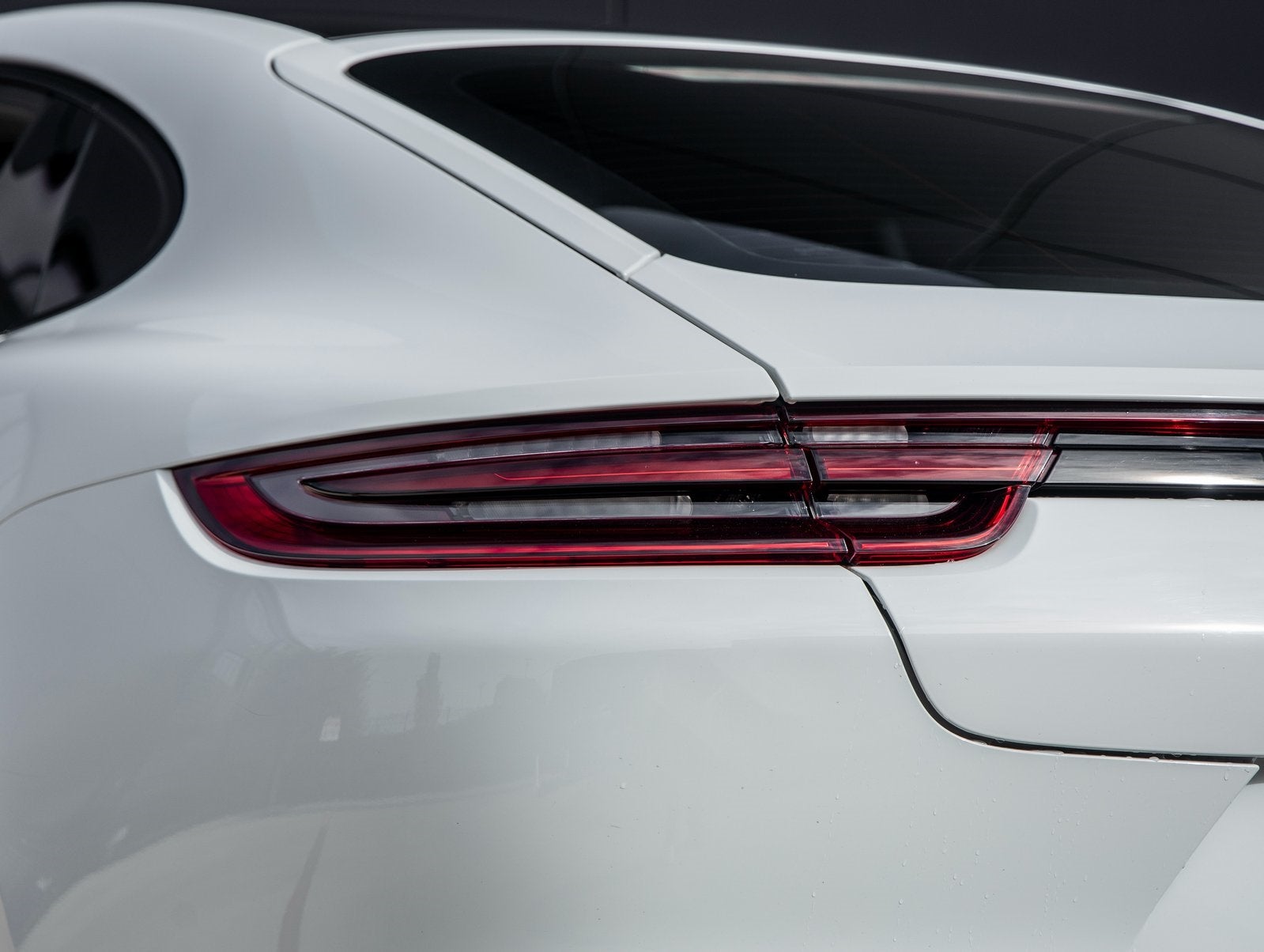 2020 Porsche Panamera Panamera
