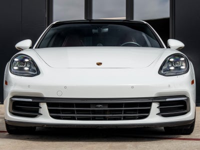 2020 Porsche Panamera Panamera