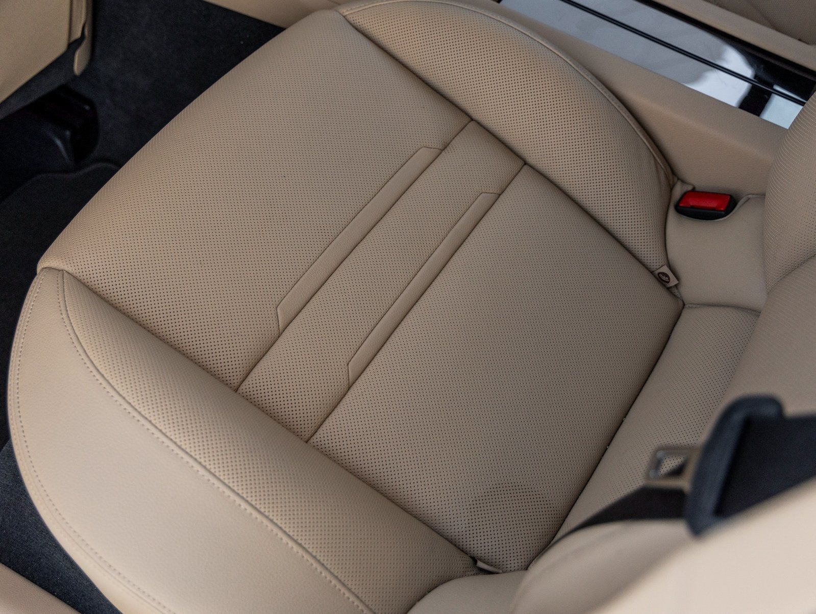 2018 Porsche Panamera Panamera