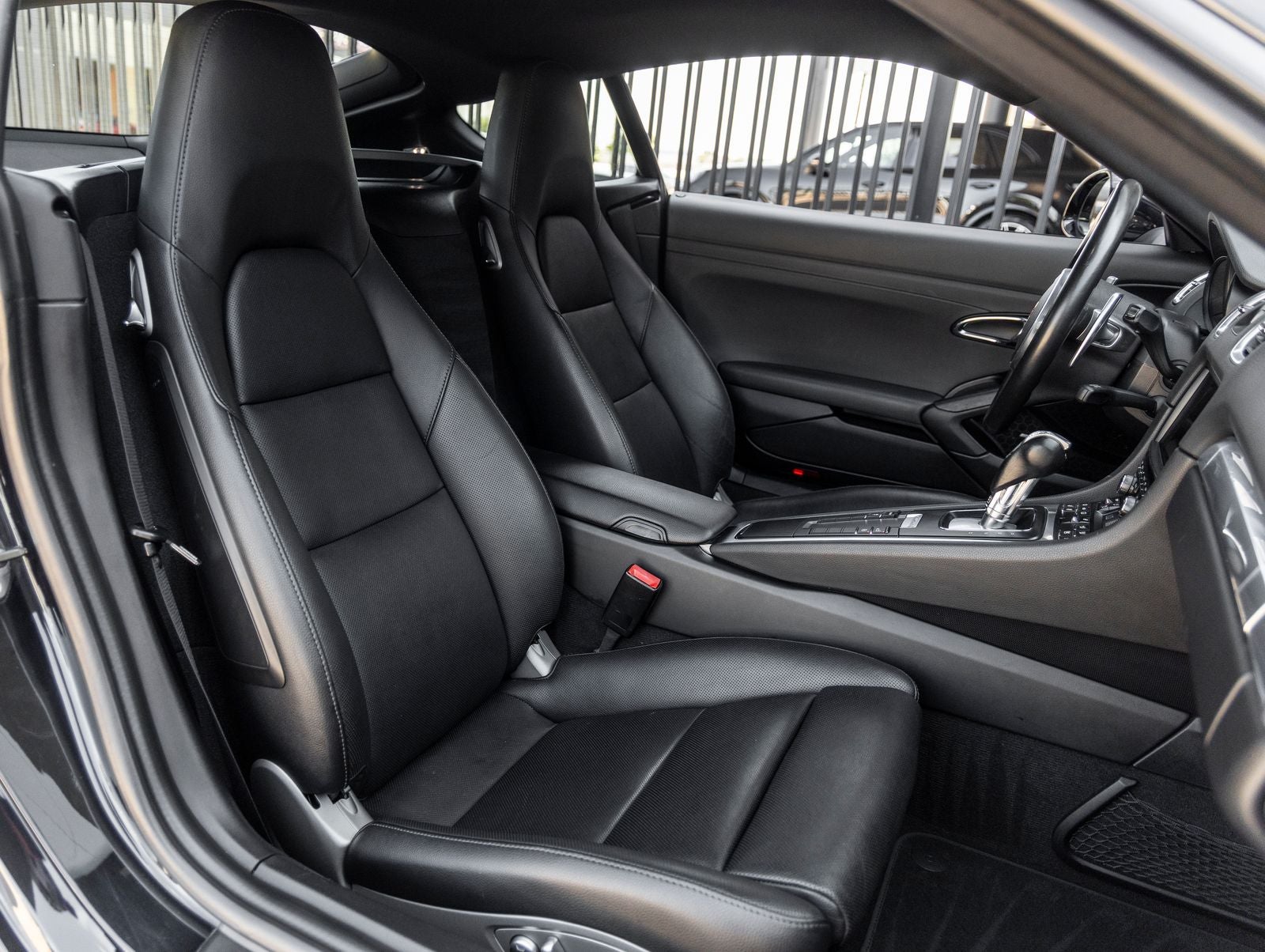 2016 Porsche 718 Cayman