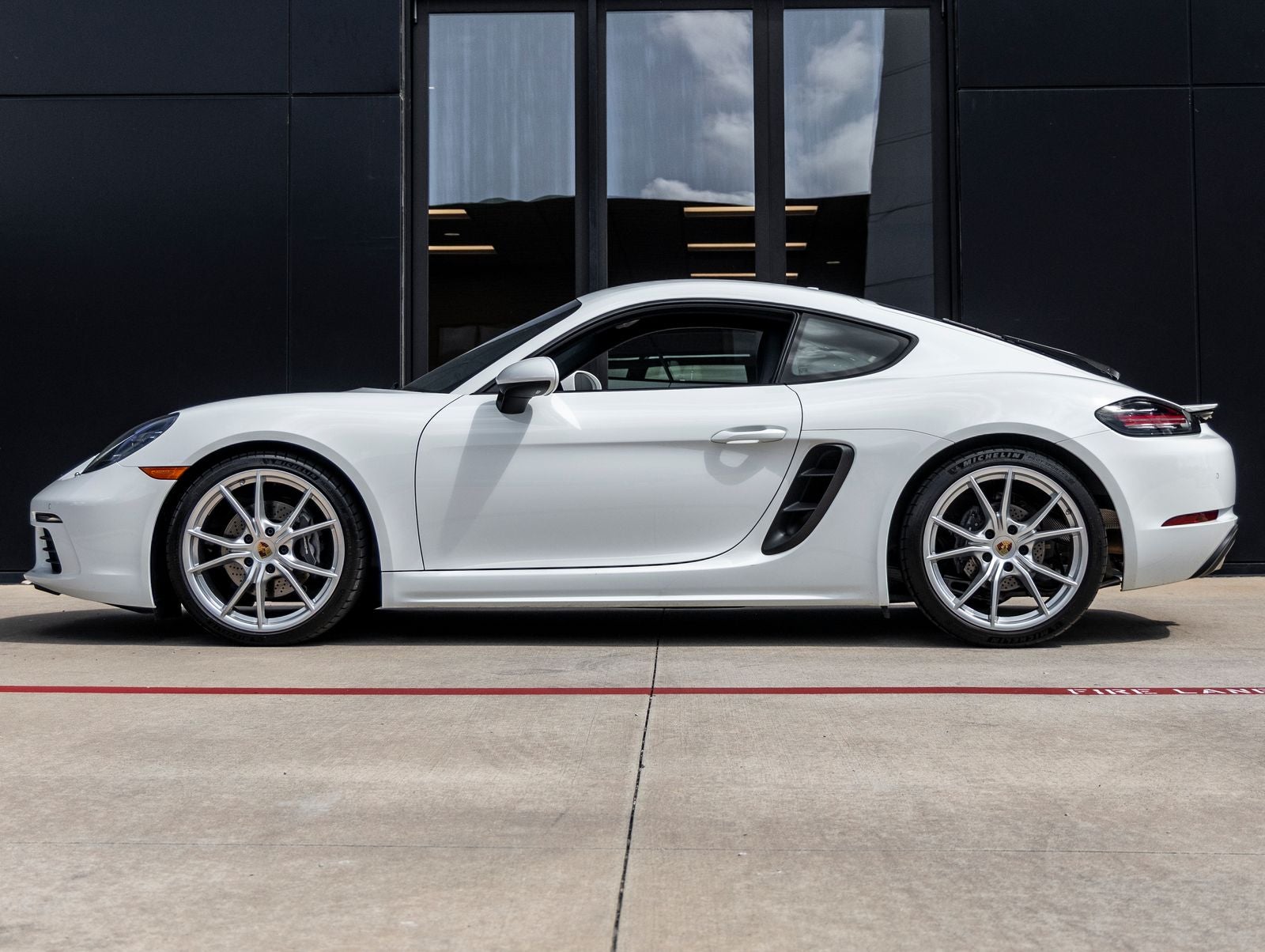 2024 Porsche 718 718 Cayman