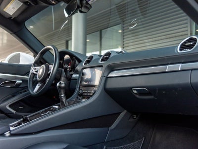 2024 Porsche 718 718 Cayman