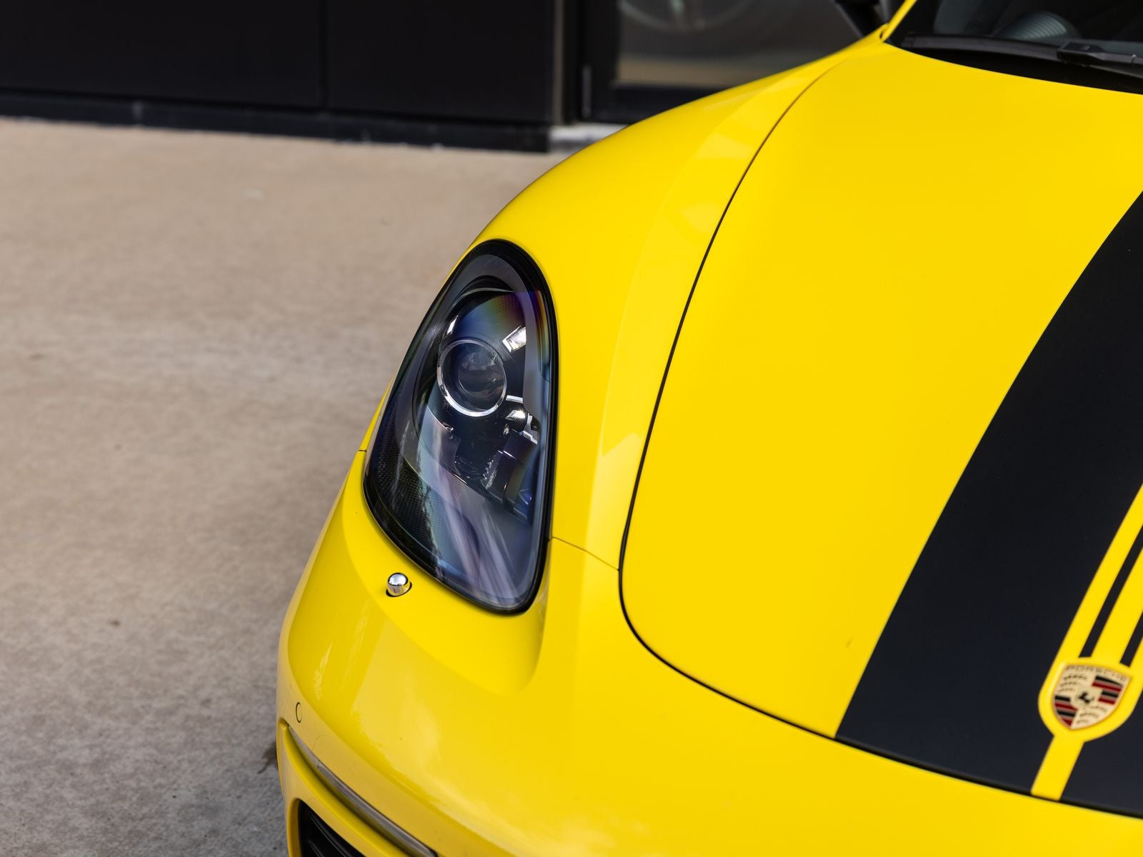 2019 Porsche 718 Cayman Base