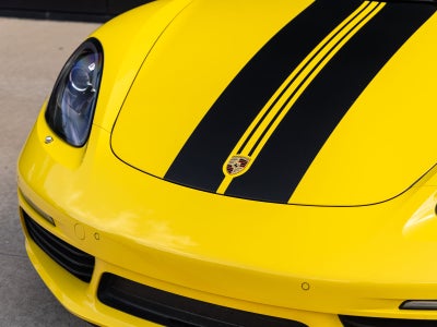 2019 Porsche 718 Cayman Base