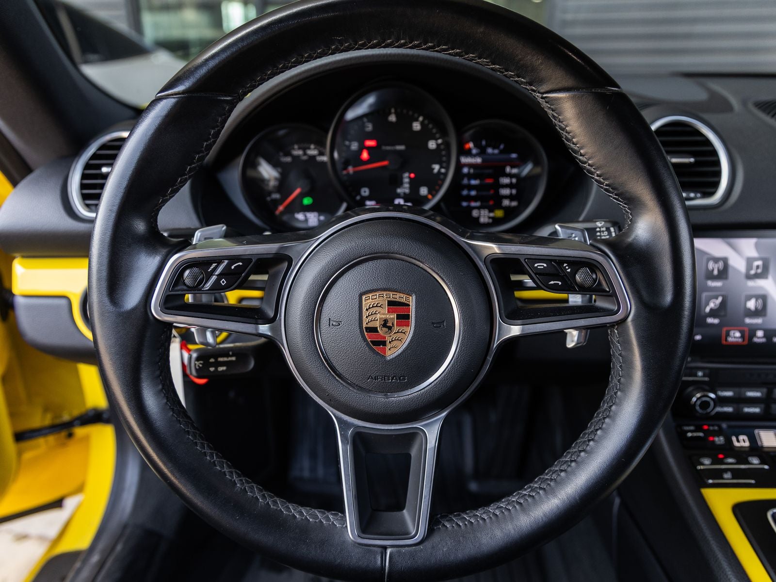 2019 Porsche 718 Cayman Base
