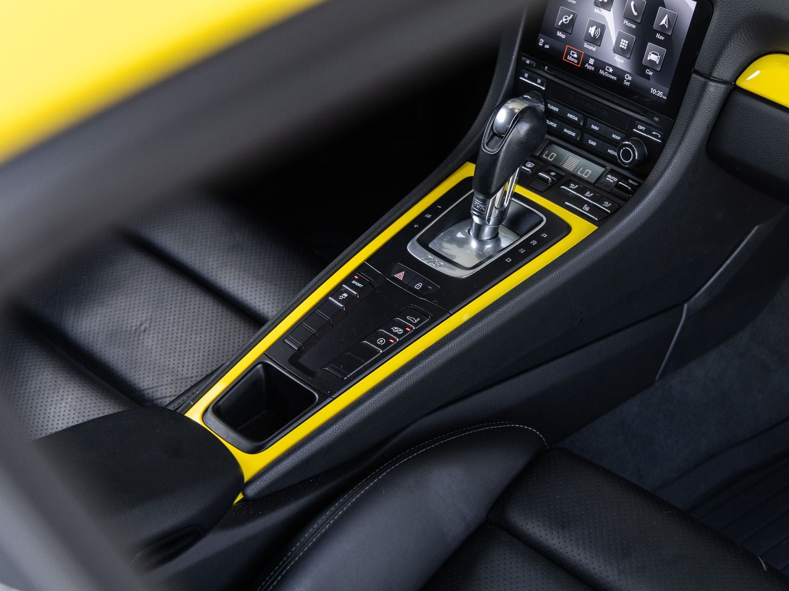 2019 Porsche 718 Cayman Base