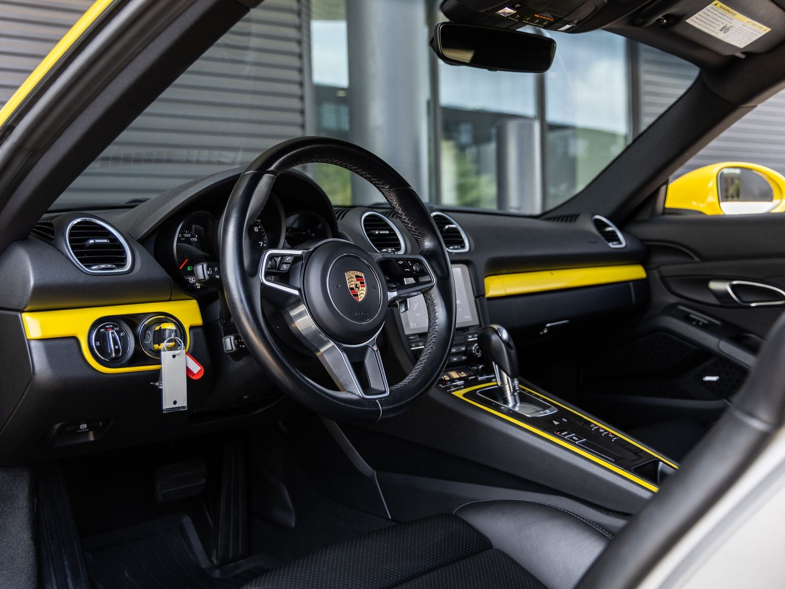 2019 Porsche 718 Cayman Base