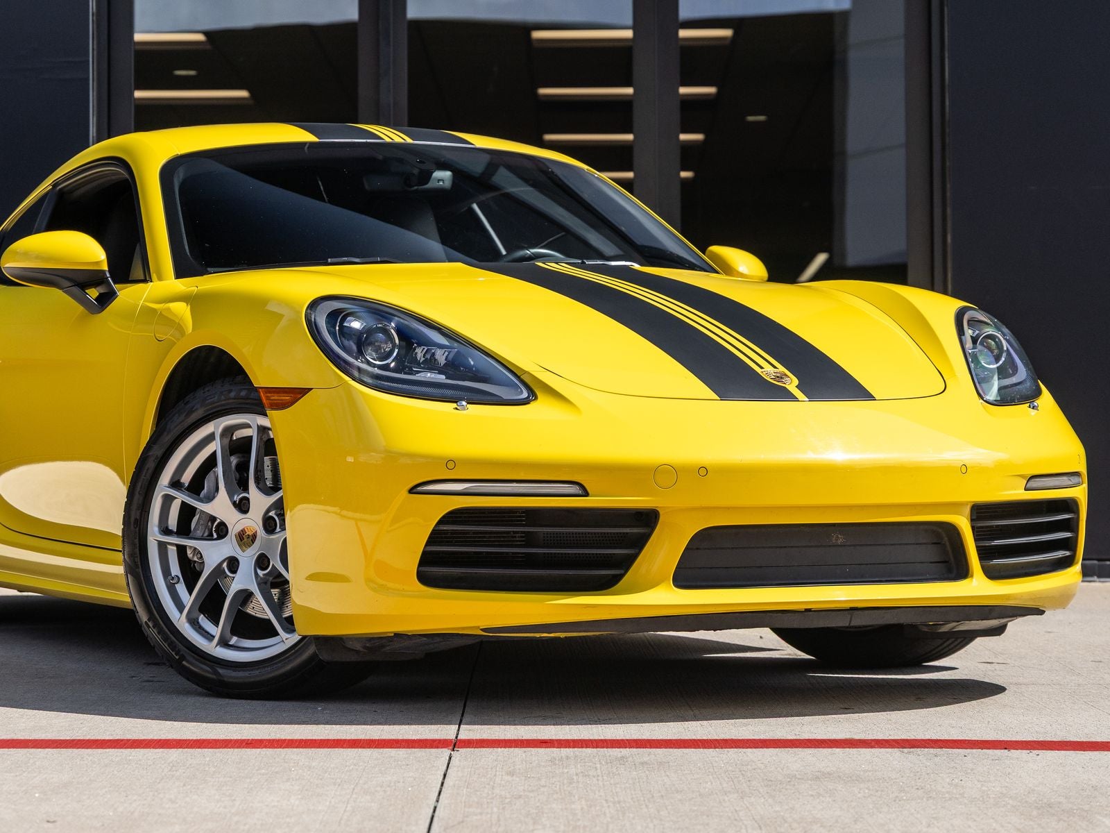 2019 Porsche 718 Cayman Base