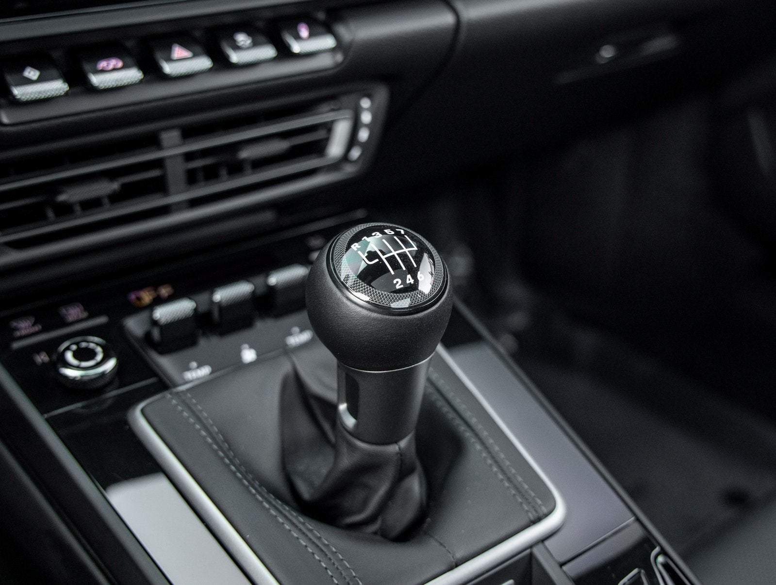 2024 Porsche 911 Carrera T