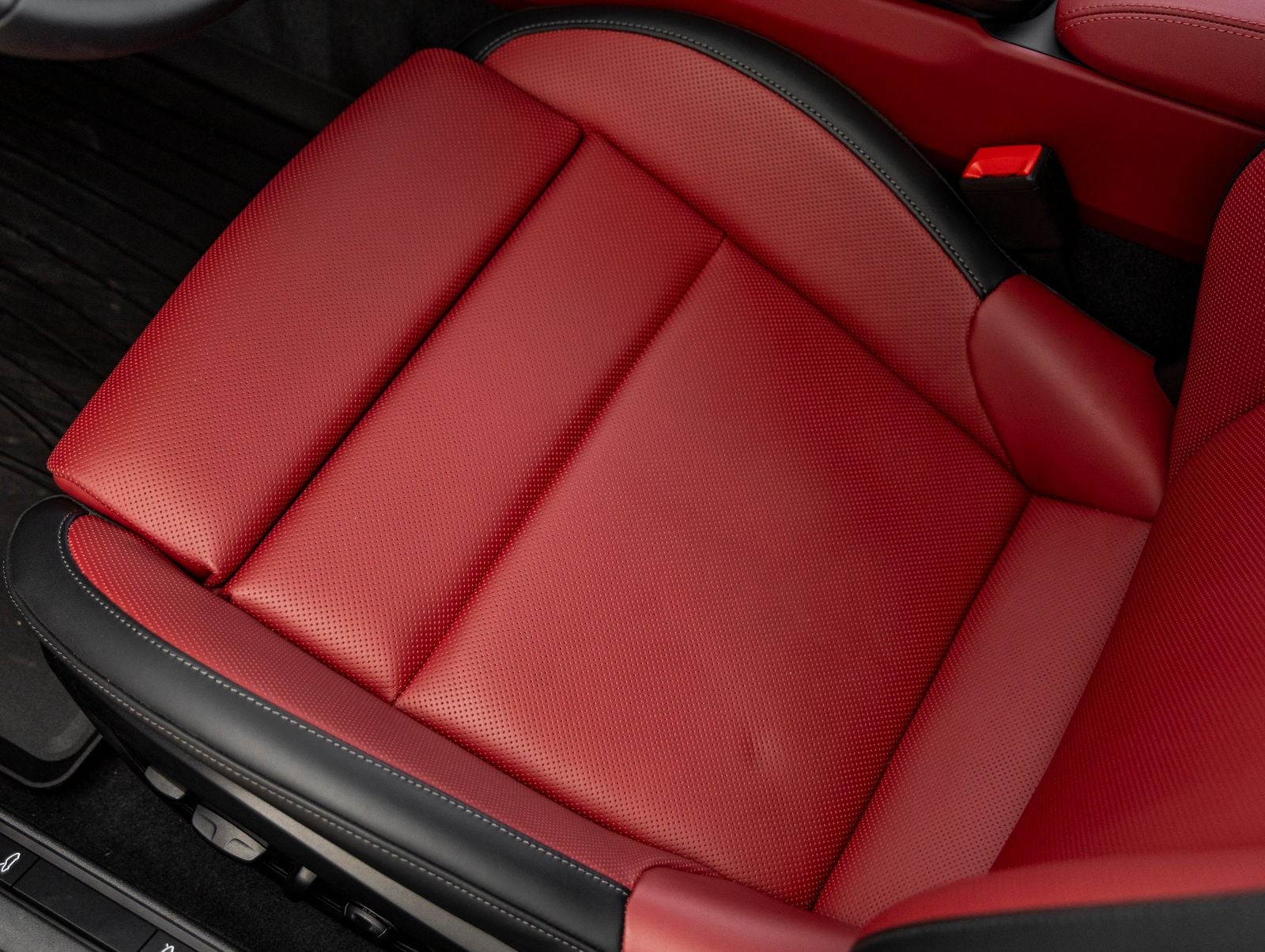 2025 Porsche 911 Carrera