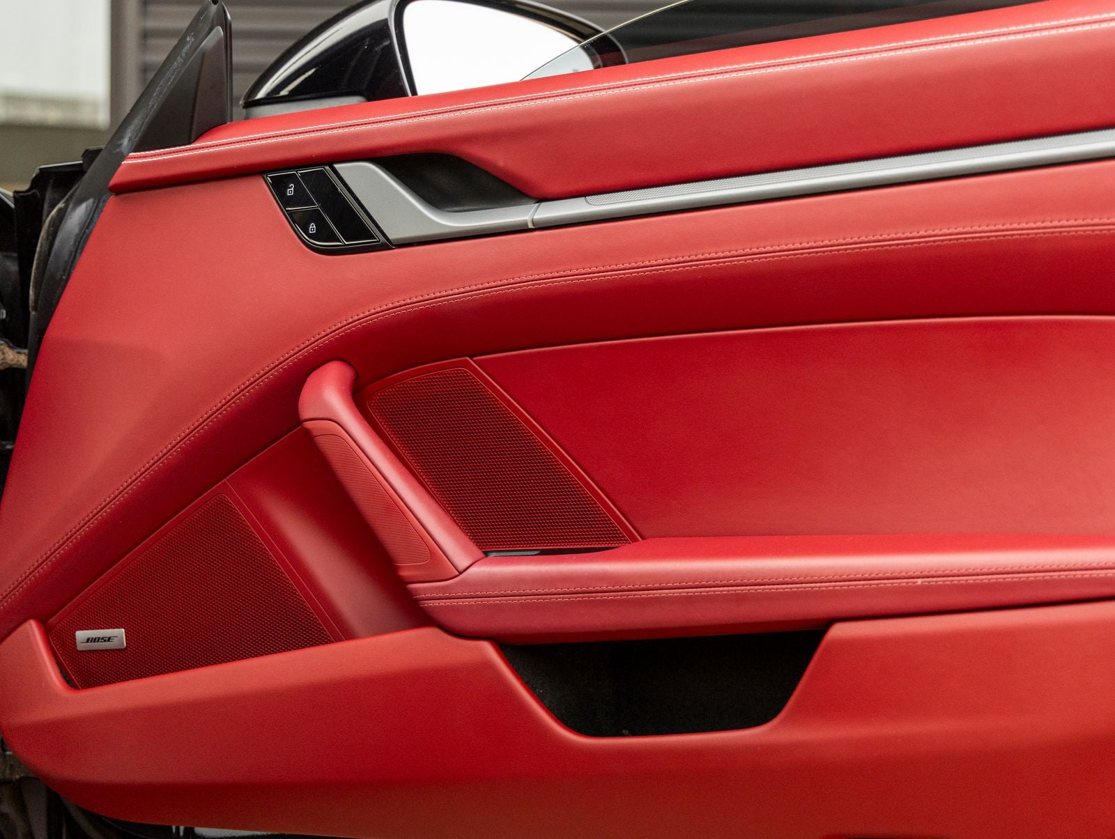 2021 Porsche 911 Carrera