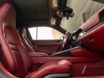 2021 Porsche 911 Carrera