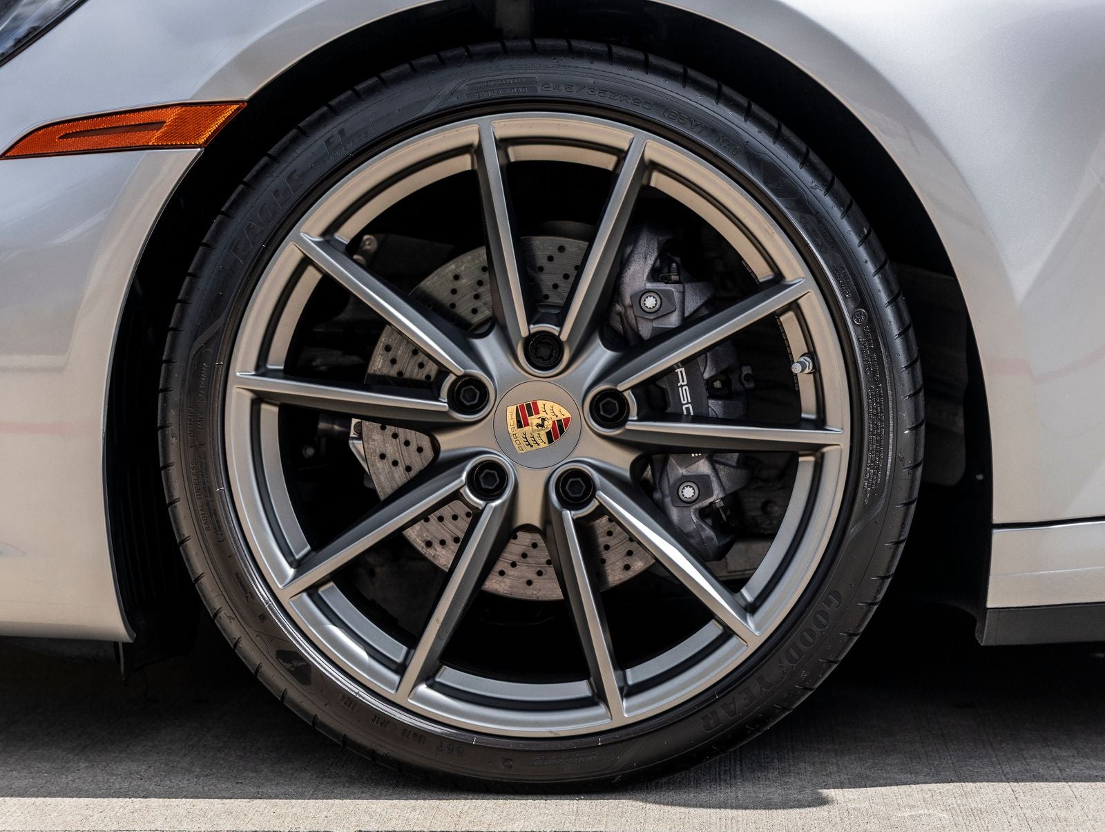 2024 Porsche 911 911 Carrera 4 (MY24)